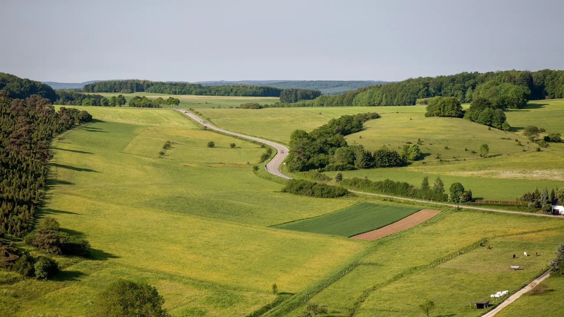 Bereketli Topraklar ile Geleceğinize - Güvenle Yatırım Yapın